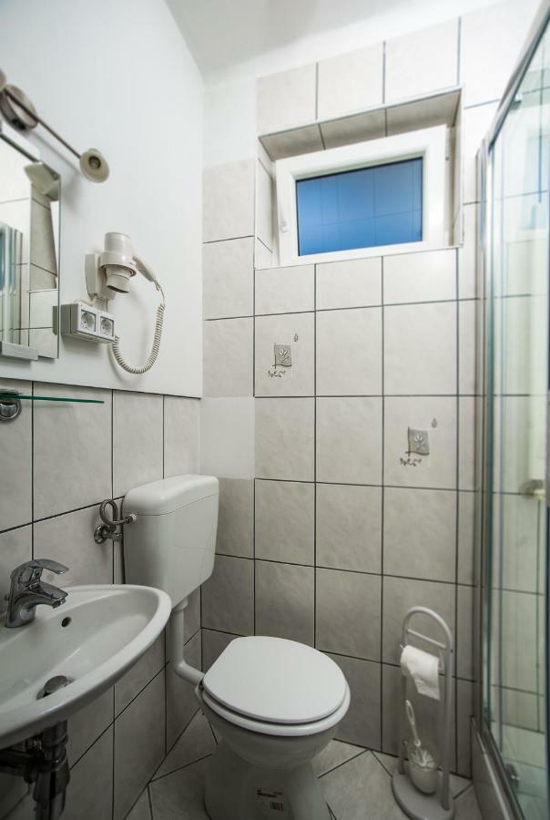 Roze Apartment Zagreb Bagian luar foto