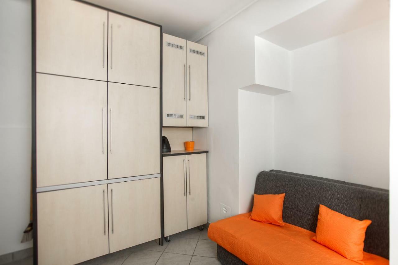 Roze Apartment Zagreb Bagian luar foto