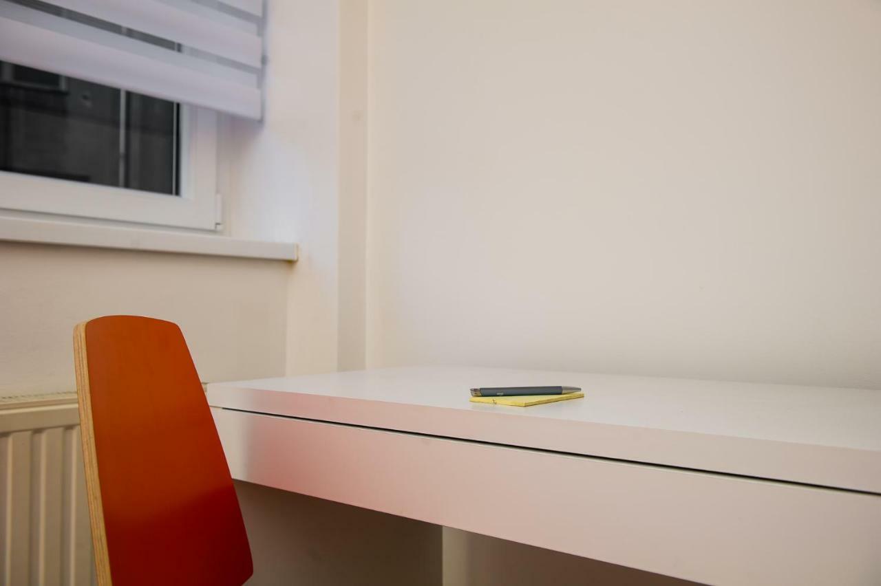Roze Apartment Zagreb Bagian luar foto