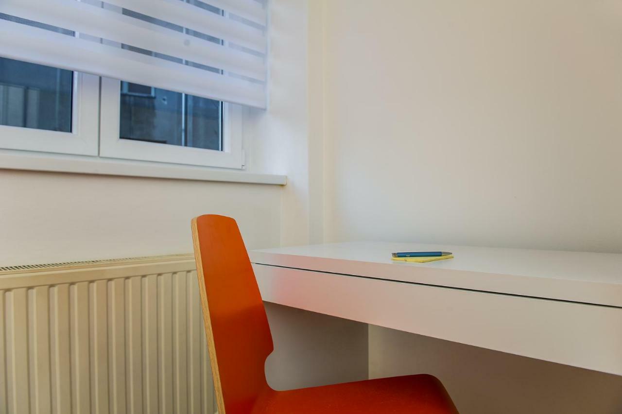 Roze Apartment Zagreb Bagian luar foto
